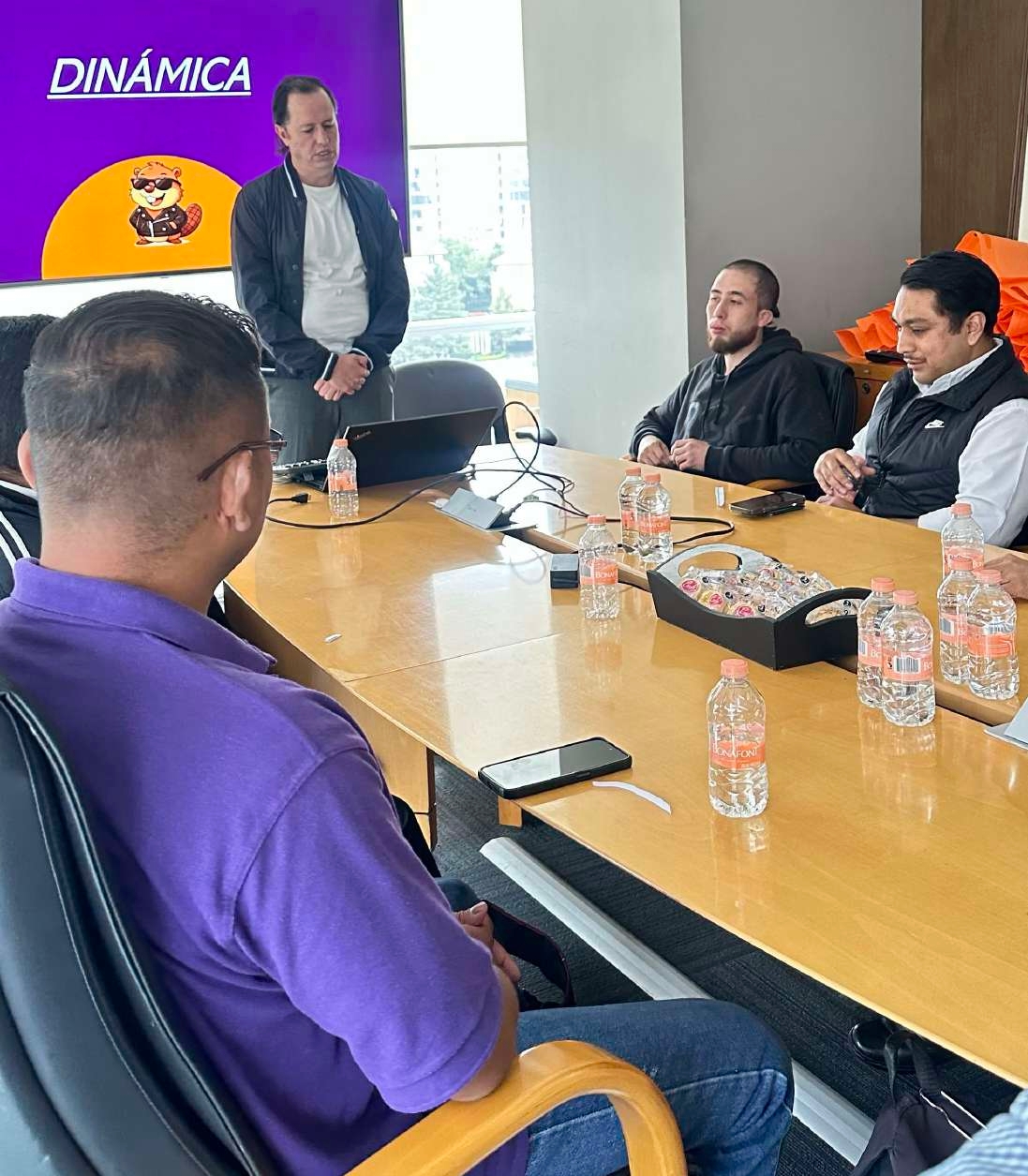 Equipo Fibra Storage | Así comienzan grandes historias: la experiencia U-Welcome en Fibra Storage
